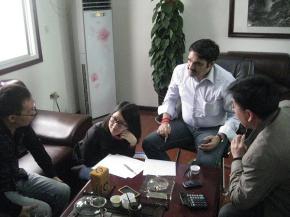 印度客戶來廠洽談價(jià)格，包裝，發(fā)貨，供應(yīng)能力